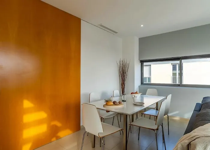 Canela Homes Poblenou Appartamento